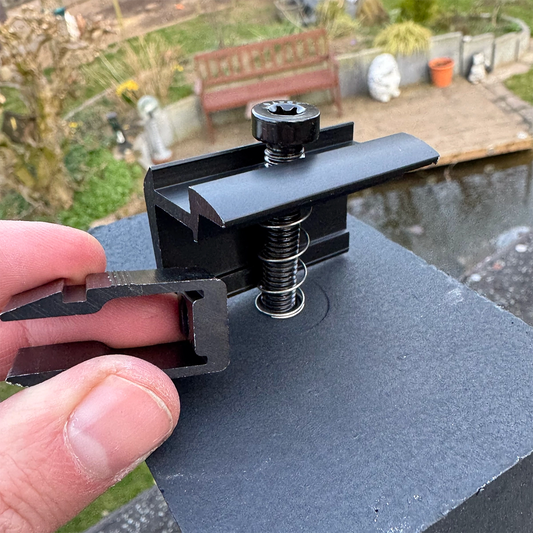 Modulendklemme für Rahmenhöhe 30 mm mit Torx-Schrauben