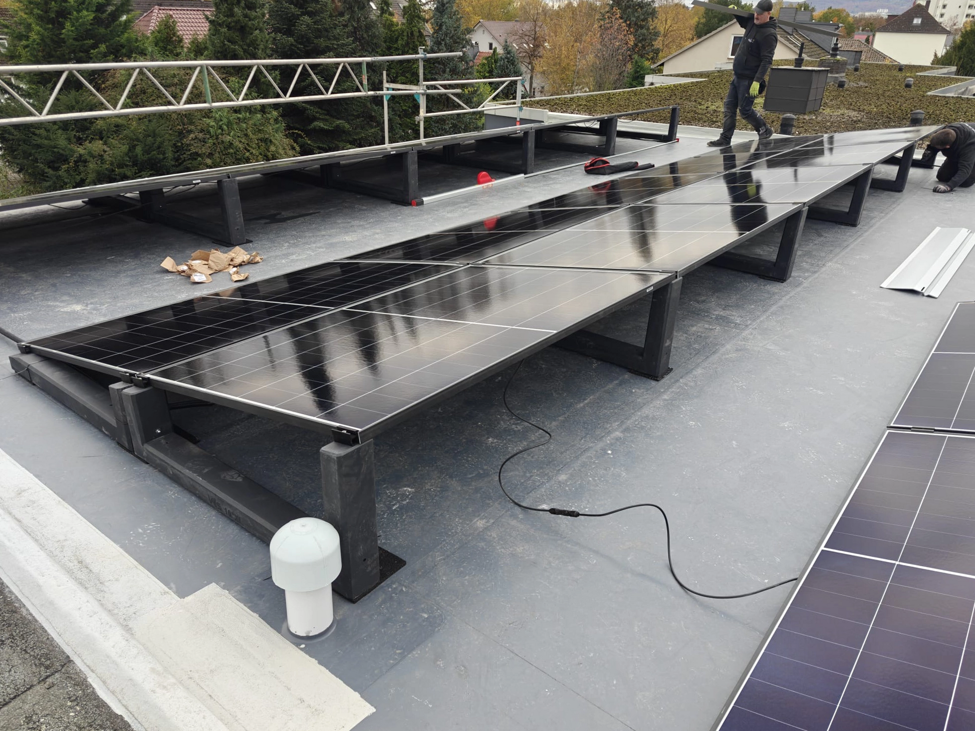 WATTSTONE 10° XL - Gründach PV-Aufständerung aus Feinbeton ohne Zubehör