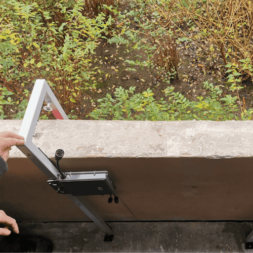 Wattstone Halterung C1518 für Betonbalkone für 1 PV-Modul inkl. Absturzsicherung