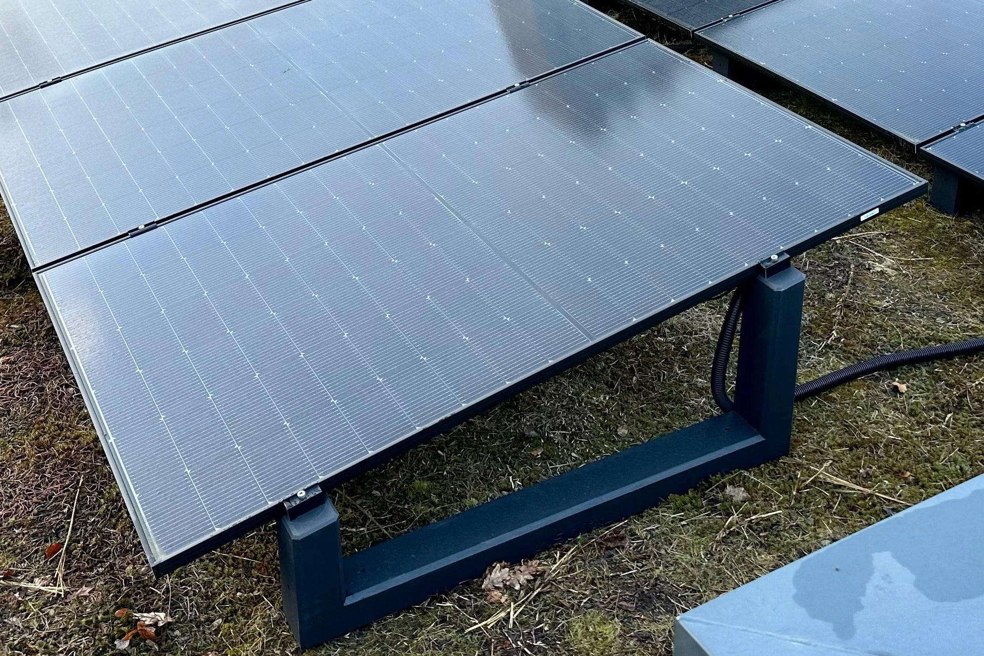 WATTSTONE 10° XL - Gründach PV-Aufständerung aus Feinbeton ohne Zubehör