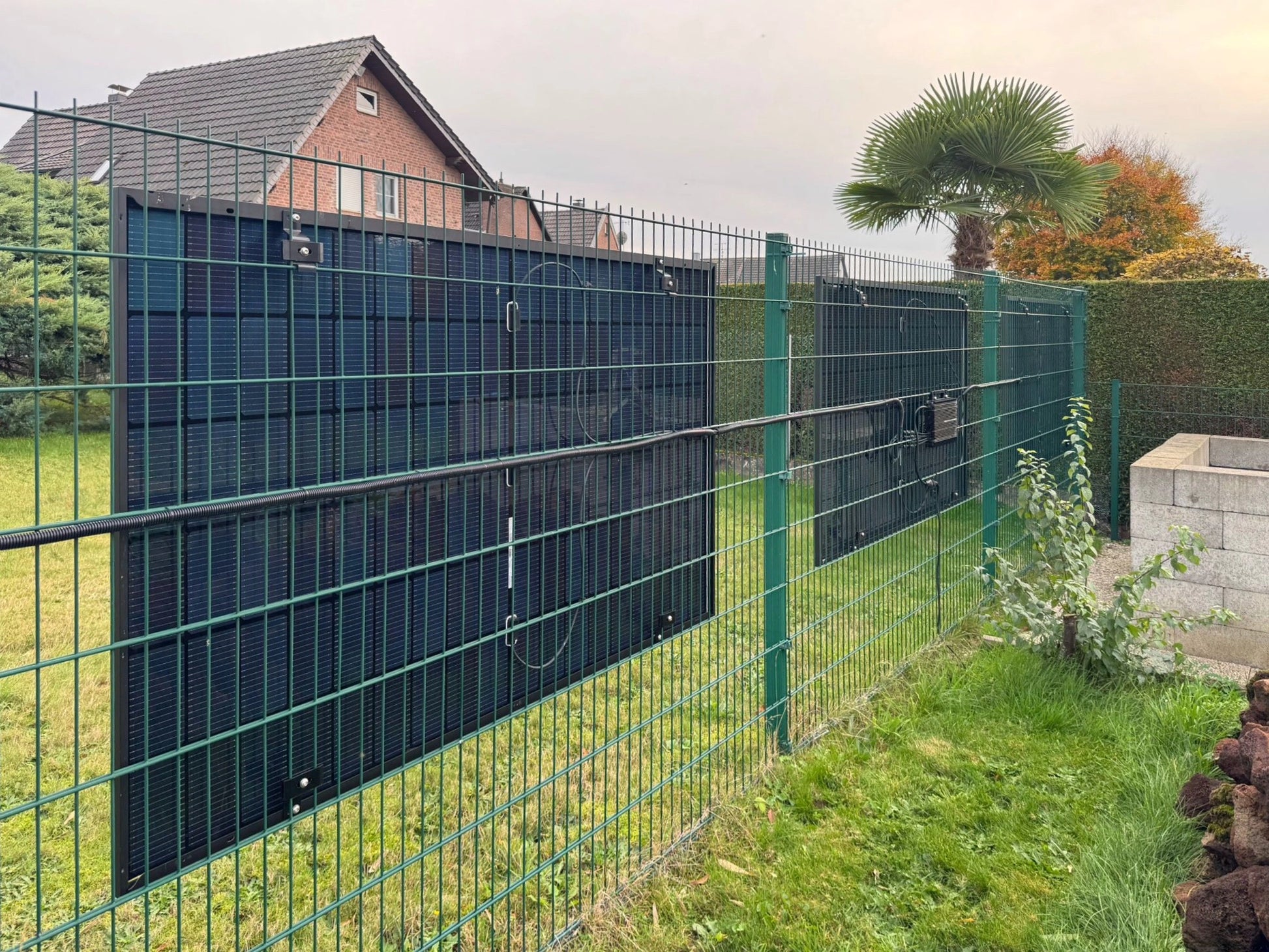 FencePV assembly package M2B for 2 PV modules