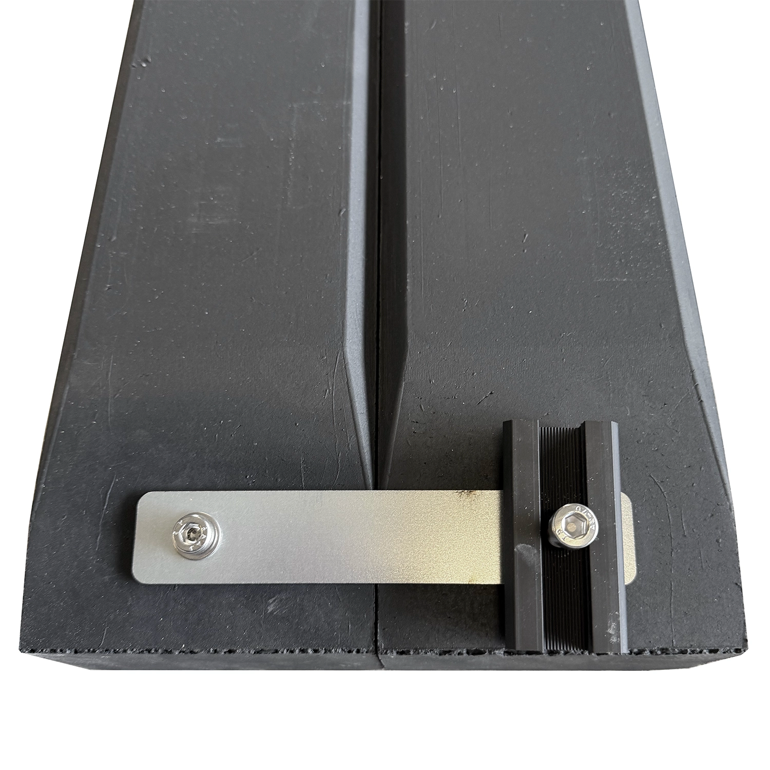 Wattstone Connection Plate 160x30x3mm aus Magnelis® Stahl korrosionsbeständig