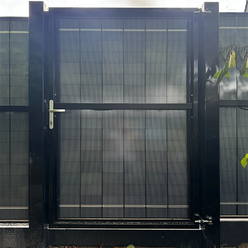 ZaunPV Solartür für ZaunPV Blacksteel inkl. Zwei Stahlpfosten
